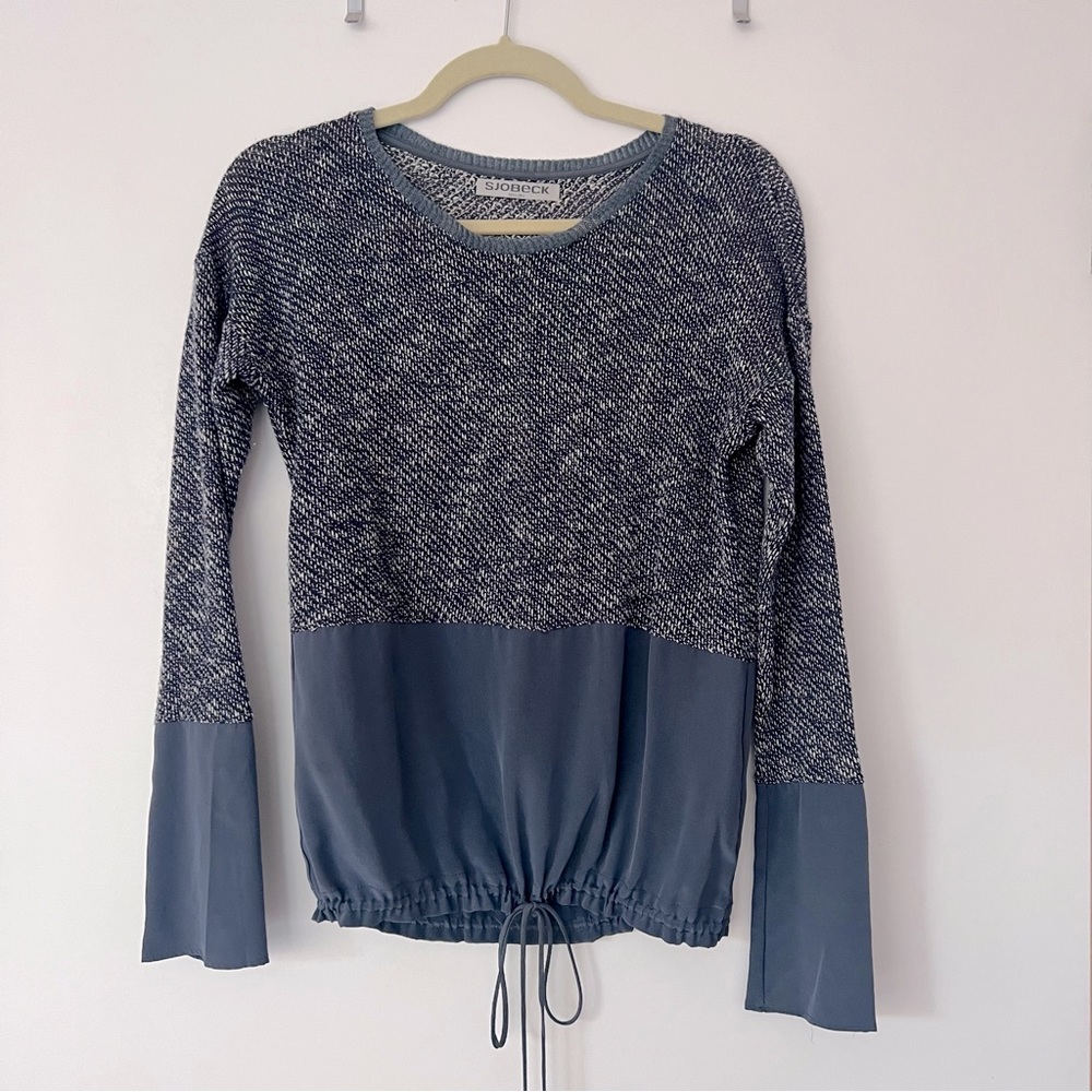 Sjobeck Malibu Sweater. Blue with white stitching. Size XS